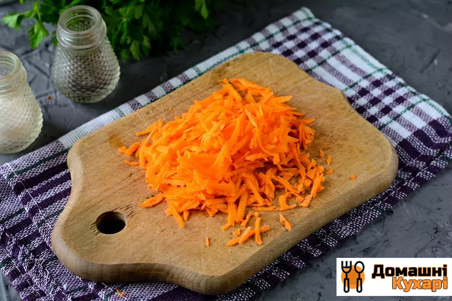 Єврейський салат з морквою - фото крок 2