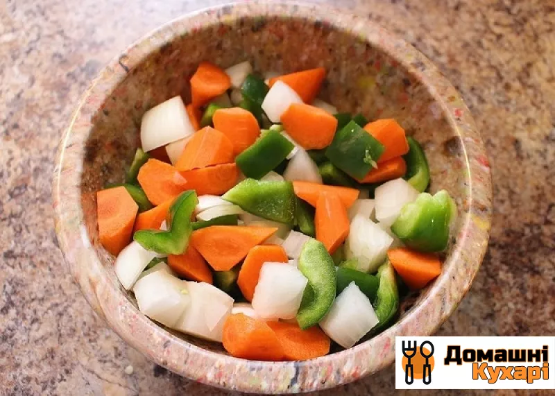 Фрикадельки з курки в чилі соусі з овочами - фото крок 3