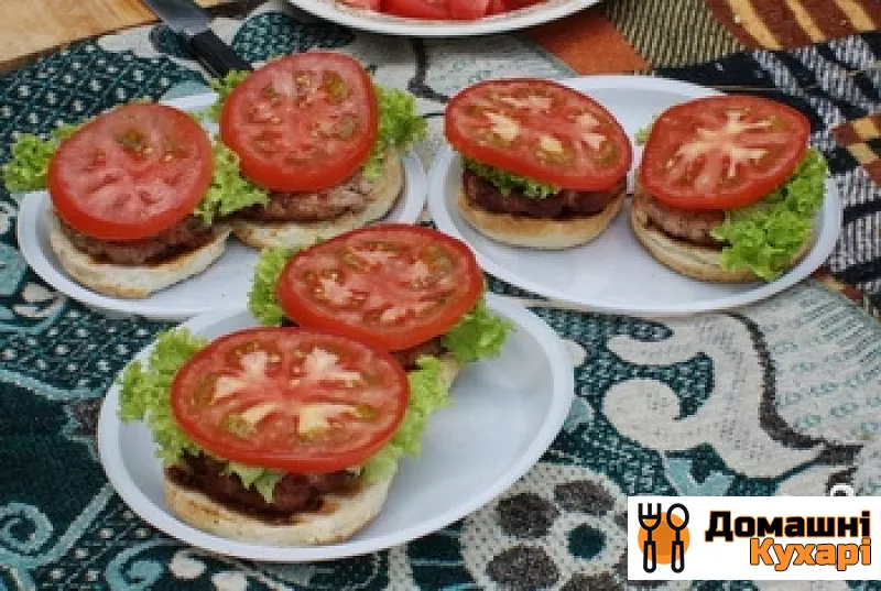 Гамбургери на мангалі - фото крок 4