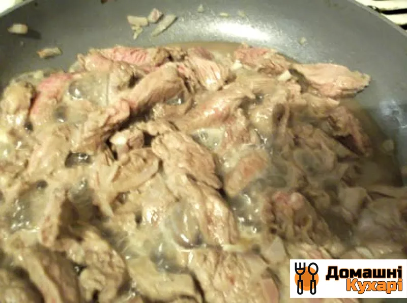 яловичина, тушкована з баклажанами - фото крок 4