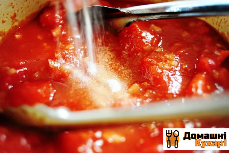 яловичі реберця, тушковані в томатному соусі - фото крок 3