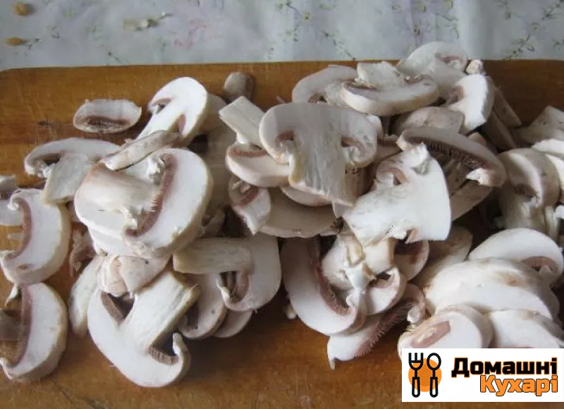 Гречаний суп з грибами - фото крок 5