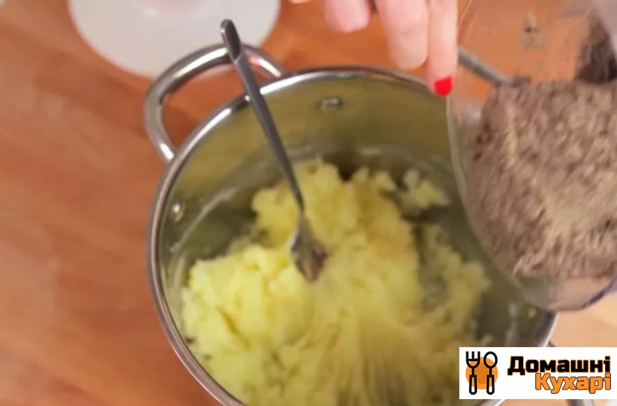 Грибний крем-суп з домашніми грінками - фото крок 4