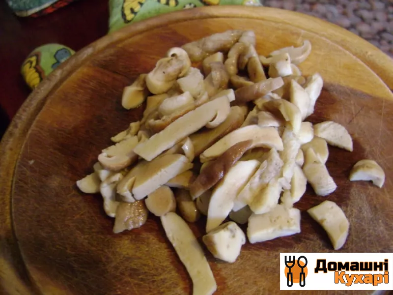 Грибний суп з білих заморожених грибів - фото крок 4