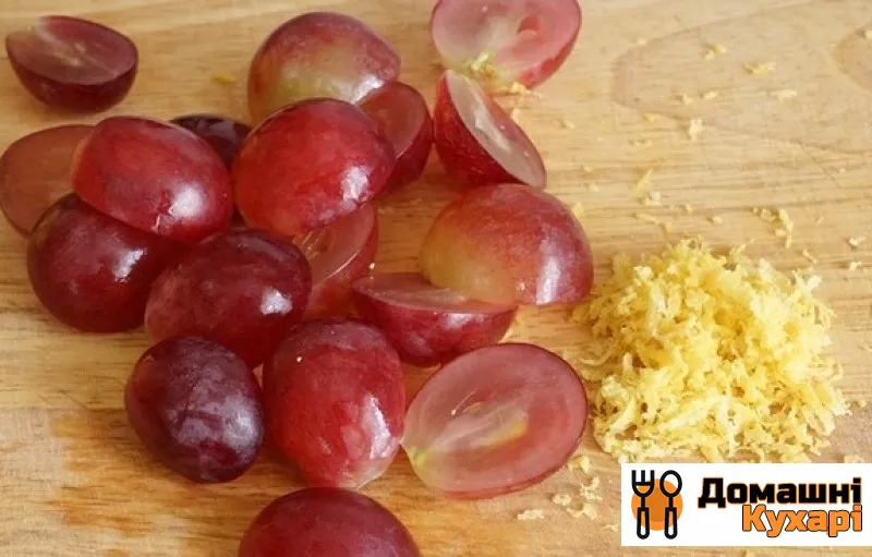 Грушевый крем с виноградом - фото крок 1