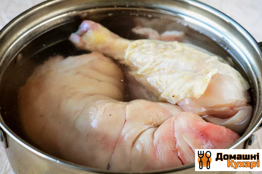 Холодець зі свинячих ніжок з яловичиною та куркою - фото крок 2