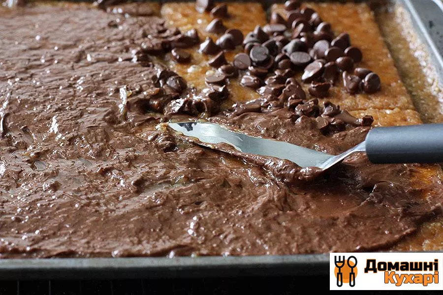 Шоколадні тістечка з мигдалем - фото крок 4