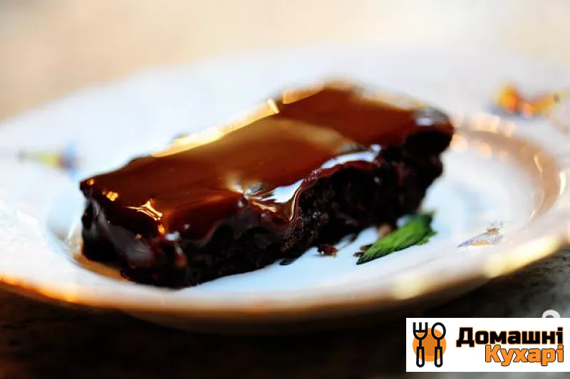 Шоколадні тістечка в глазурі - фото крок 6