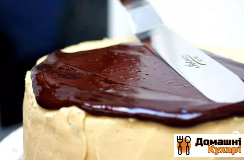 Шоколадний пиріг з арахісовим кремом - фото крок 3