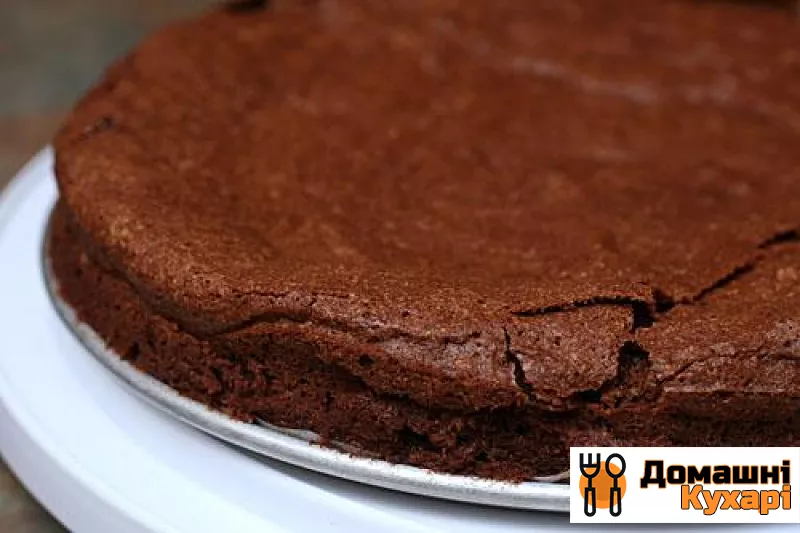 Шоколадний пиріг з глазур'ю - фото крок 3