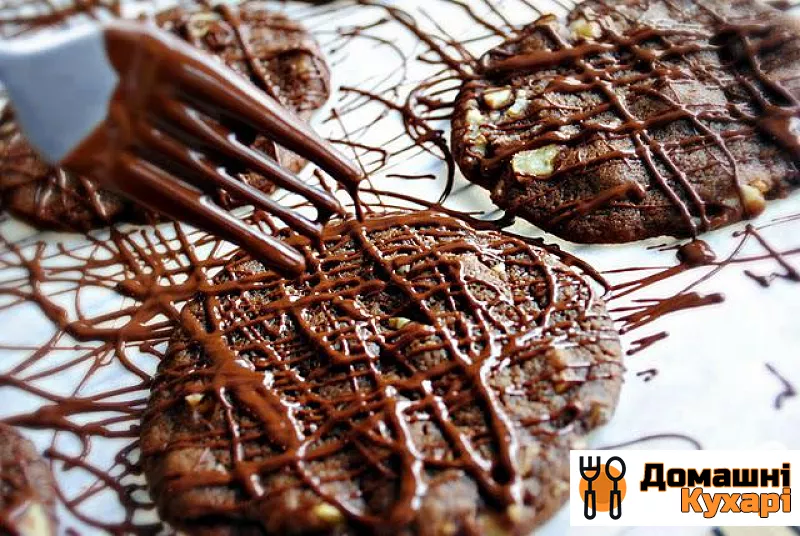 Шоколадне печиво з горіхами - фото крок 5