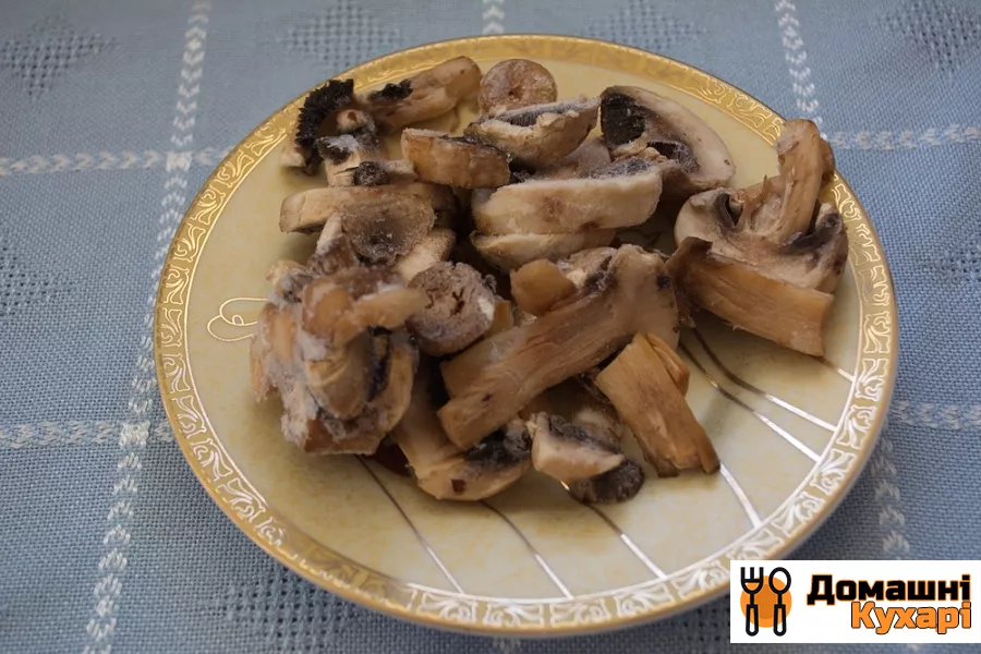 Соус з грибами і сиром - фото крок 2