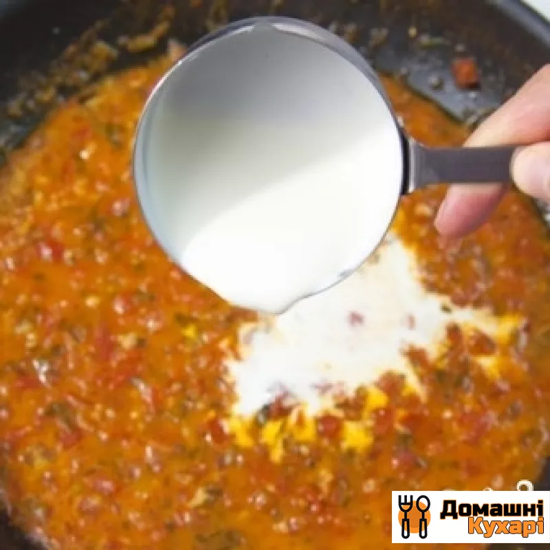 Спагеті з креветками в вершково-томатному соусі - фото крок 5