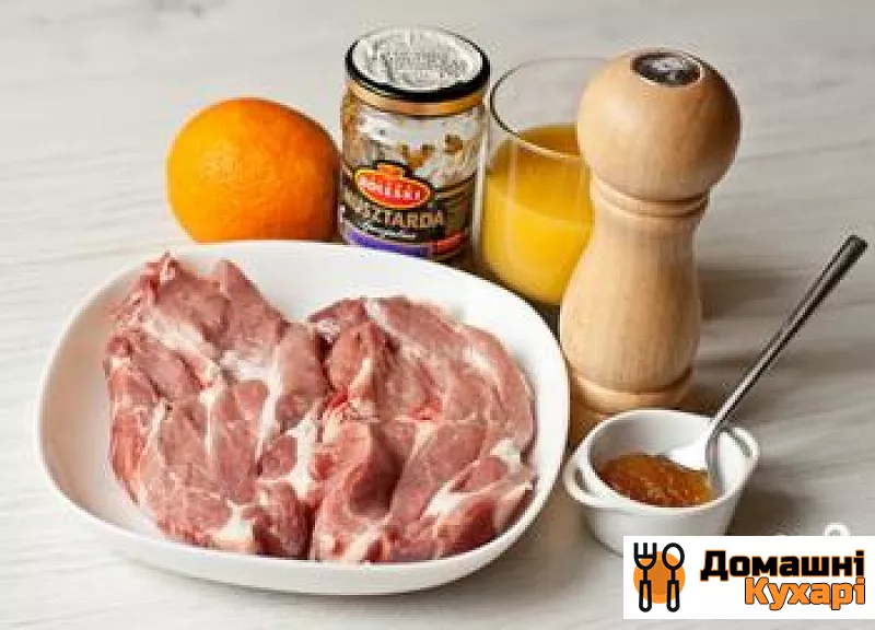 Стейк зі свинини з апельсиново-гірчичним соусом - фото крок 1