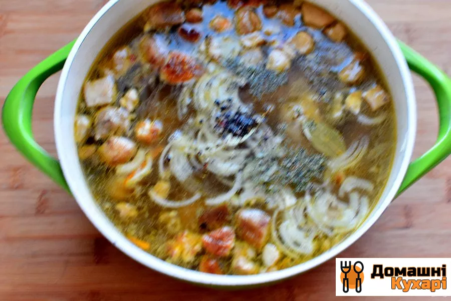 Суп-локшина з куркою і білими грибами - фото крок 5