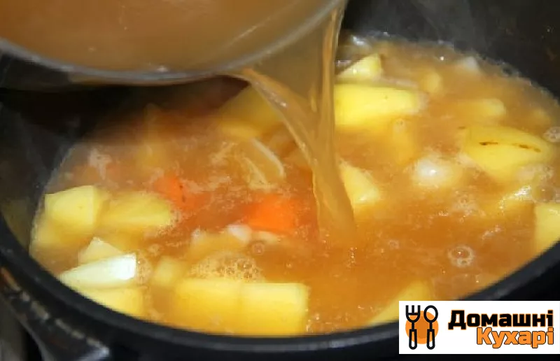 Суп з квашеної капусти - фото крок 3