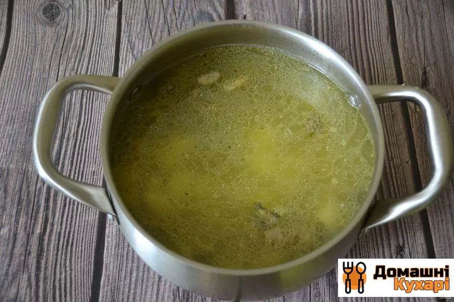 Суп зі сироїжок - фото крок 10