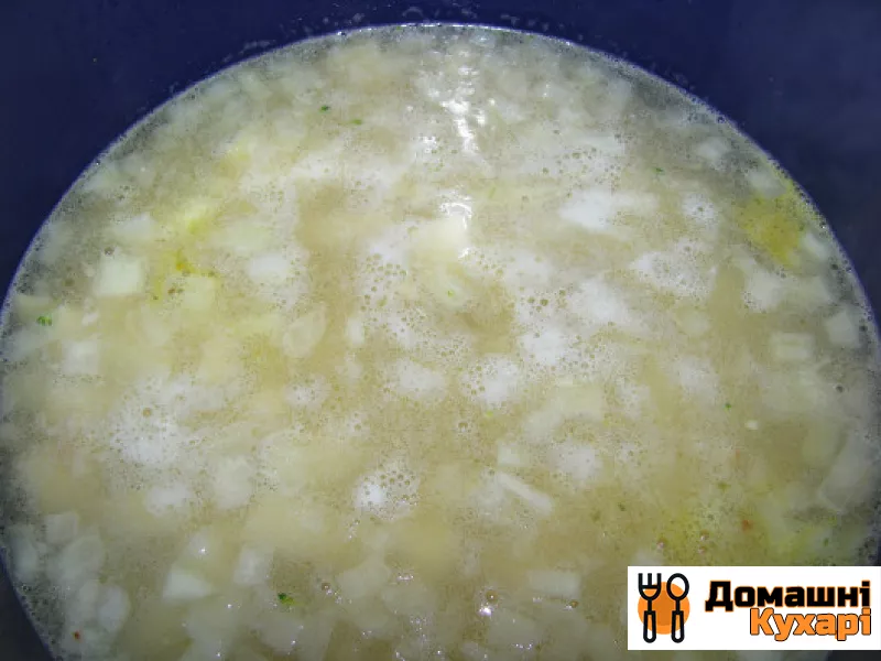 Суп з брокколі та сиром - фото крок 2