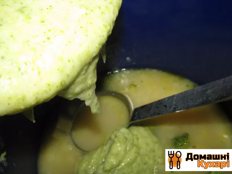 Суп з брокколі та сиром - фото крок 6
