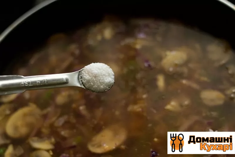 Суп з квасолею і грибами - фото крок 4