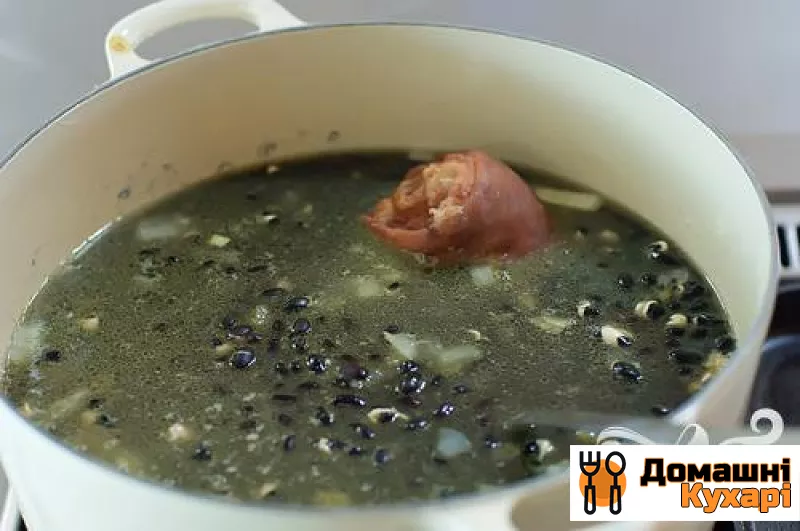 Суп з квасолею і огірками - фото крок 9
