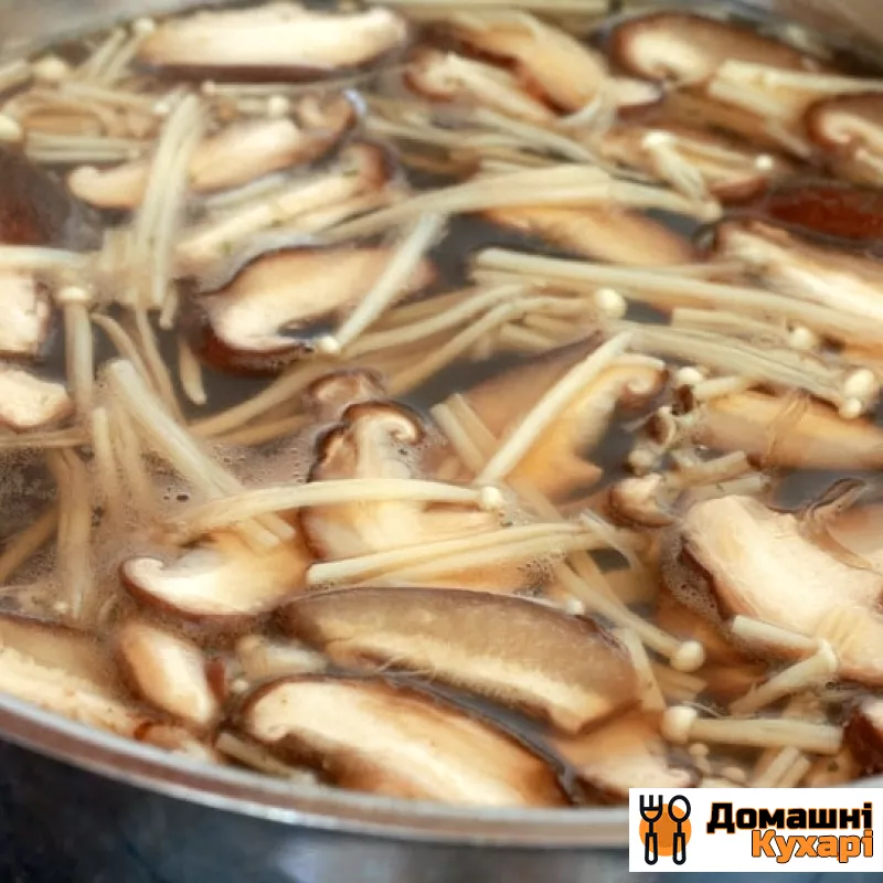 Суп з грибами шиітаке - фото крок 3