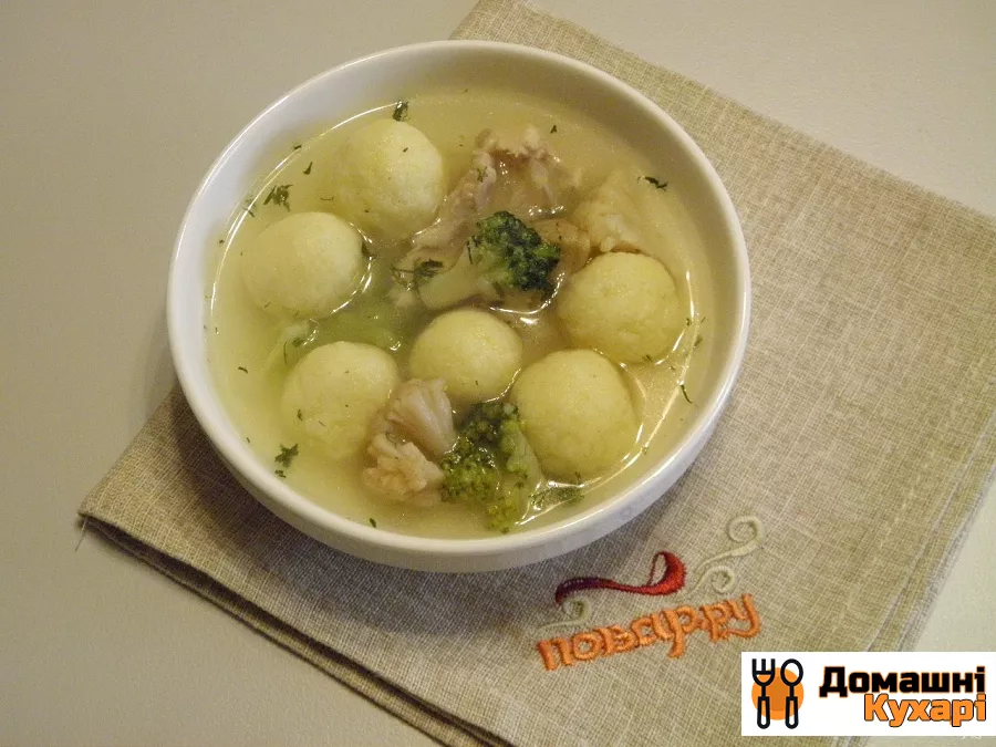 Суп з картопляними кульками - фото крок 8