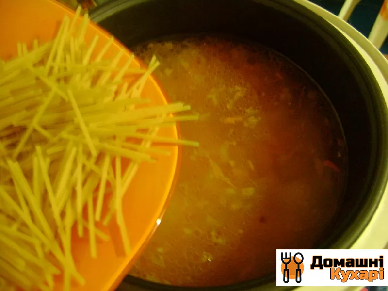 Суп з вермішеллю в мультиварці - фото крок 6