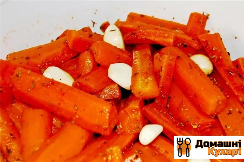 Свиная корейка на кости с морковью - фото крок 10